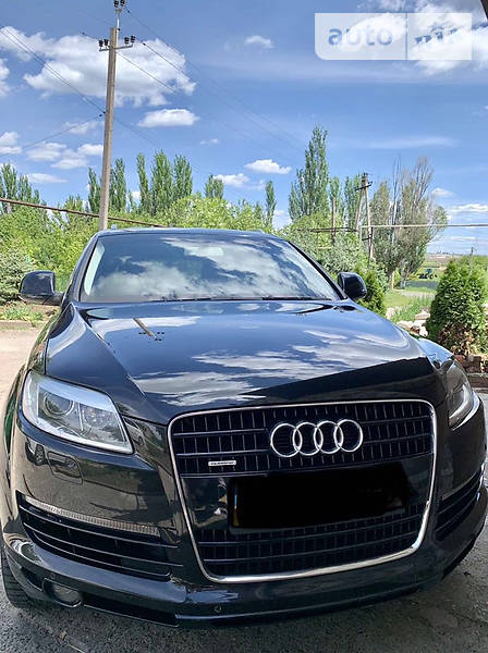 Внедорожник / Кроссовер Audi Q7 2007 в Бердянске