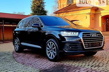 Внедорожник / Кроссовер Audi Q7 2016 в Мукачево