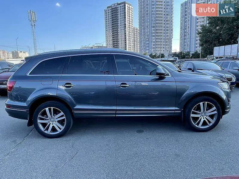 Позашляховик / Кросовер Audi Q7 2014 в Черкасах
