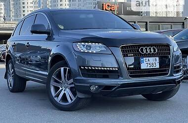 Внедорожник / Кроссовер Audi Q7 2014 в Черкассах