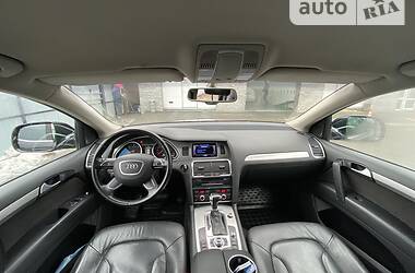 Внедорожник / Кроссовер Audi Q7 2012 в Ровно