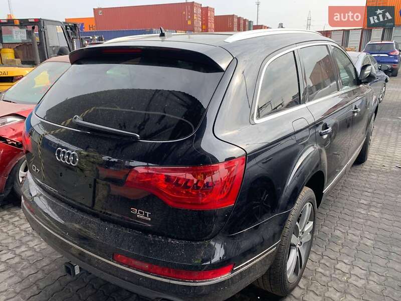 Позашляховик / Кросовер Audi Q7 2015 в Черкасах