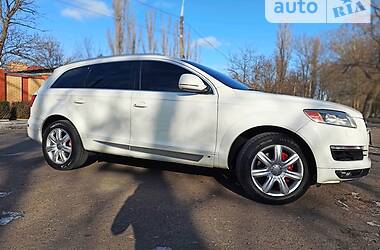 Внедорожник / Кроссовер Audi Q7 2006 в Николаеве