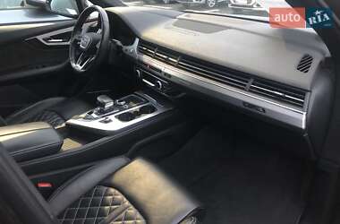 Внедорожник / Кроссовер Audi Q7 2017 в Кременчуге