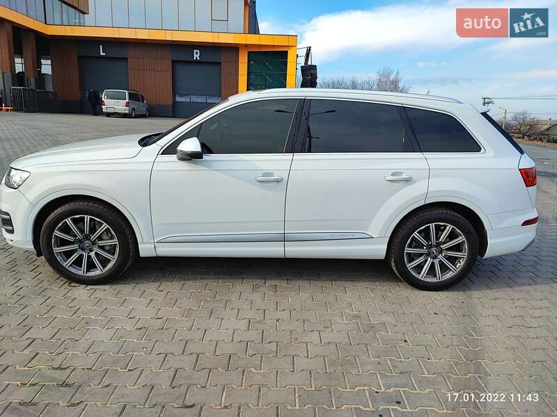 Позашляховик / Кросовер Audi Q7 2018 в Одесі