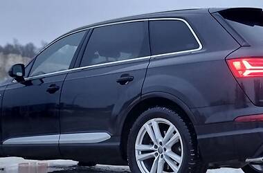 Позашляховик / Кросовер Audi Q7 2017 в Львові