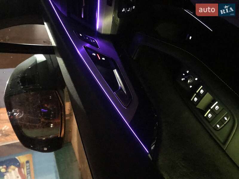 Внедорожник / Кроссовер Audi Q7 2017 в Кременчуге