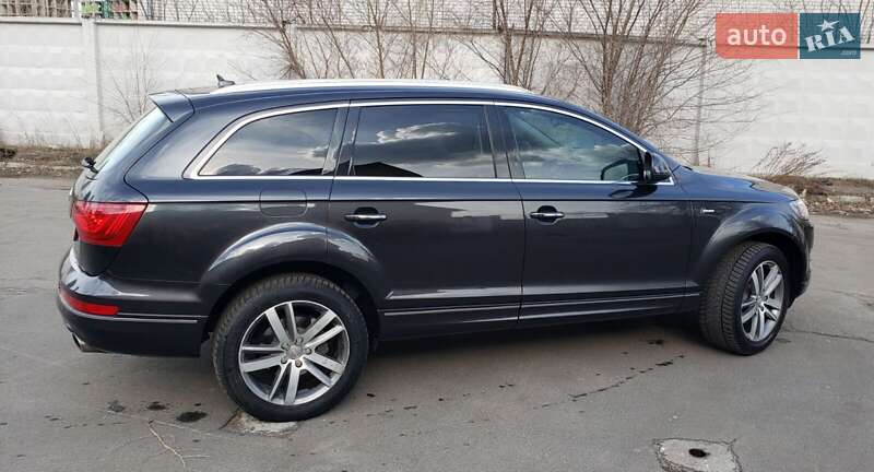 Внедорожник / Кроссовер Audi Q7 2014 в Киеве