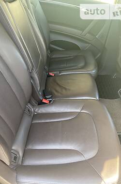 Универсал Audi Q7 2011 в 