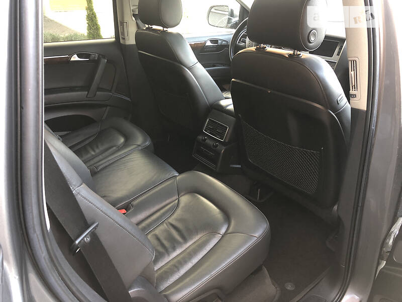 Позашляховик / Кросовер Audi Q7 2012 в Івано-Франківську