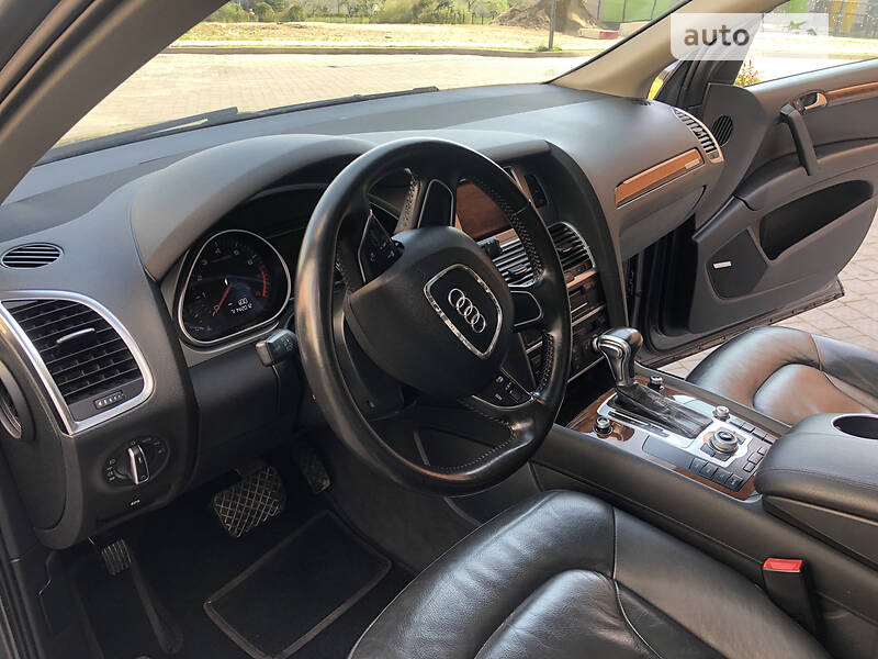 Позашляховик / Кросовер Audi Q7 2012 в Івано-Франківську