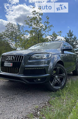 Универсал Audi Q7 2011 в Ровно