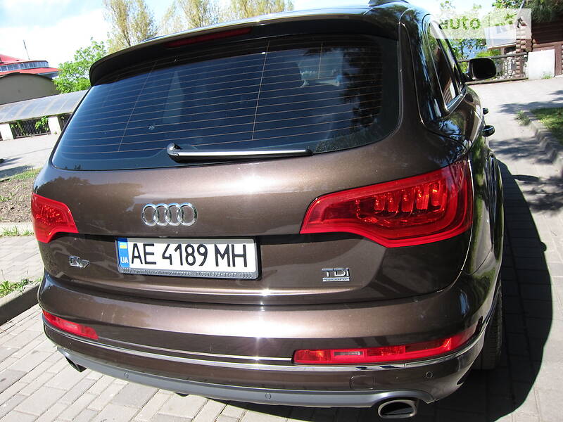 Позашляховик / Кросовер Audi Q7 2014 в Дніпрі