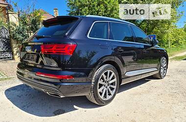 Внедорожник / Кроссовер Audi Q7 2016 в Тернополе