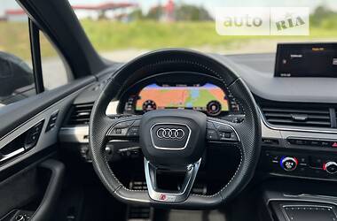 Внедорожник / Кроссовер Audi Q7 2018 в Стрые