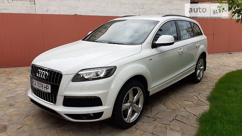 Позашляховик / Кросовер Audi Q7 2015 в Черкасах