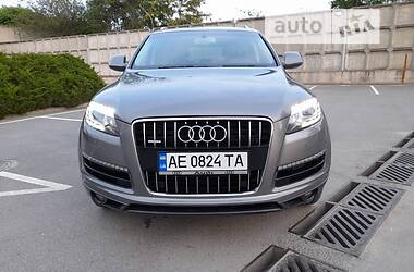 Внедорожник / Кроссовер Audi Q7 2010 в Днепре