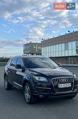 Позашляховик / Кросовер Audi Q7 2015 в 