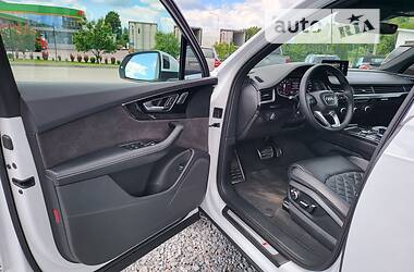 Внедорожник / Кроссовер Audi Q7 2017 в Львове