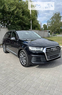 Внедорожник / Кроссовер Audi Q7 2016 в Тернополе