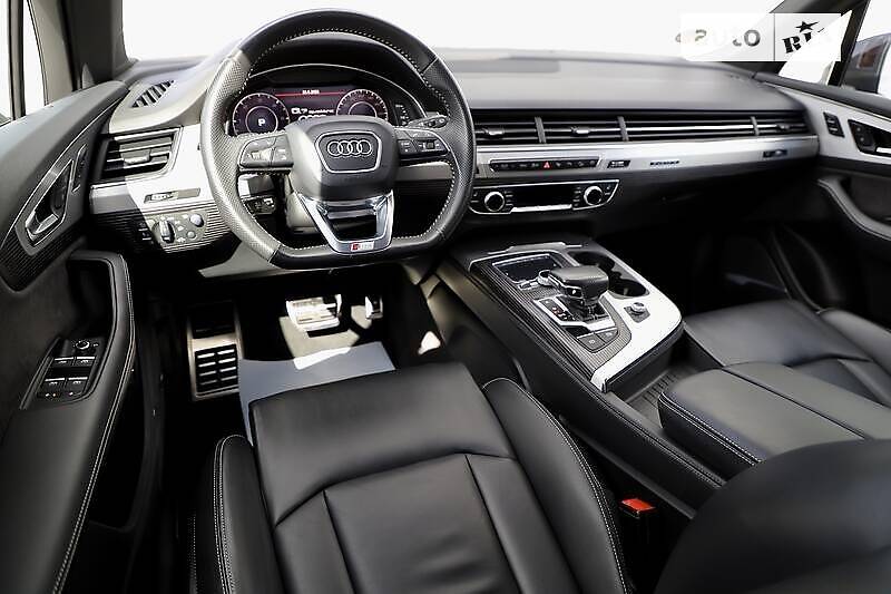 Позашляховик / Кросовер Audi Q7 2018 в Дрогобичі