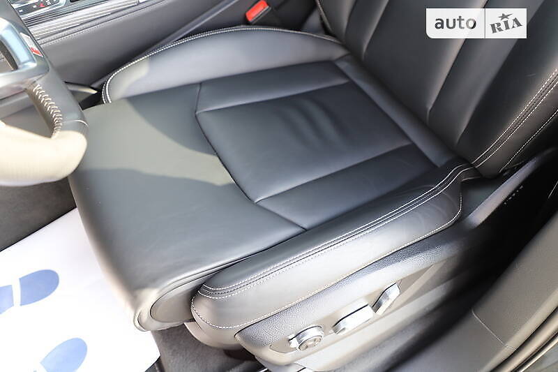 Позашляховик / Кросовер Audi Q7 2018 в Дрогобичі