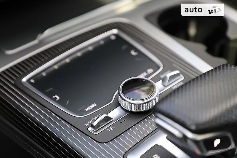 Позашляховик / Кросовер Audi Q7 2018 в Дрогобичі