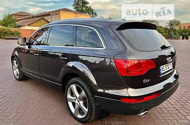 Позашляховик / Кросовер Audi Q7 2007 в Дніпрі