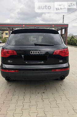 Внедорожник / Кроссовер Audi Q7 2008 в Болехове