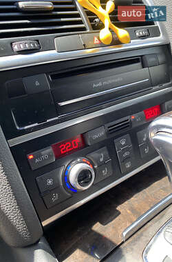 Внедорожник / Кроссовер Audi Q7 2013 в 