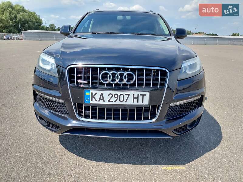 Позашляховик / Кросовер Audi Q7 2015 в Каневі