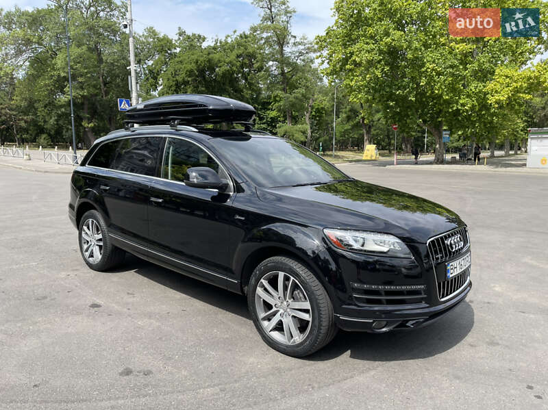 Внедорожник / Кроссовер Audi Q7 2015 в Одессе