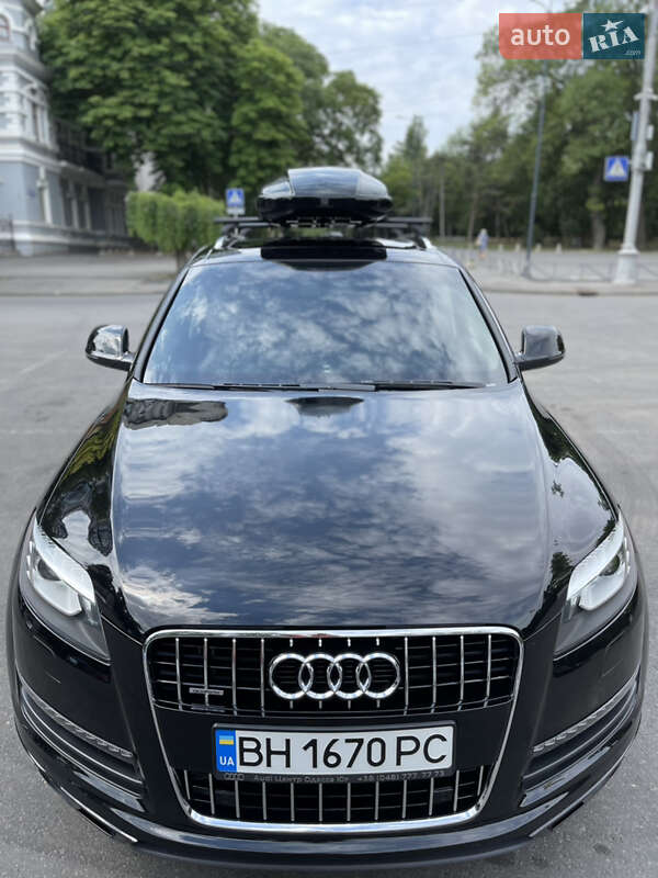 Внедорожник / Кроссовер Audi Q7 2015 в Одессе