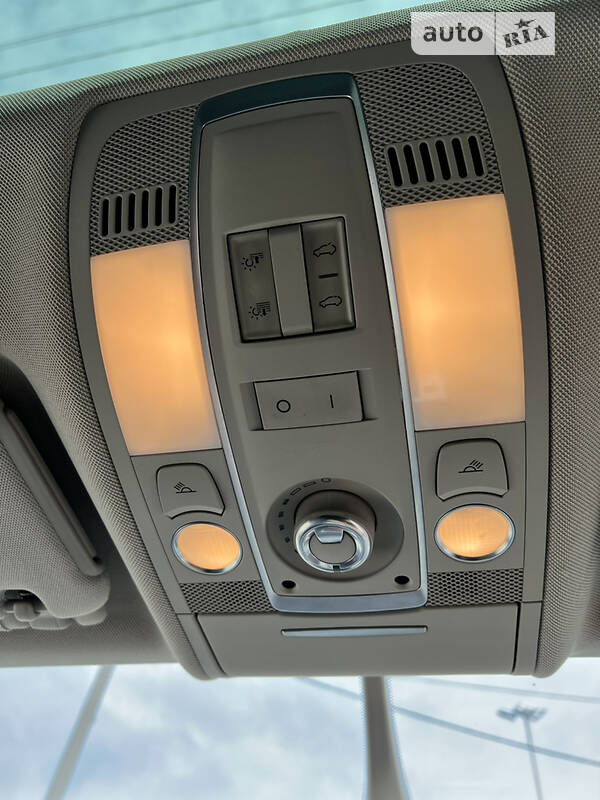 Позашляховик / Кросовер Audi Q7 2013 в Львові