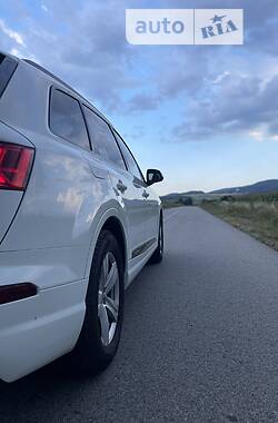 Внедорожник / Кроссовер Audi Q7 2016 в Львове