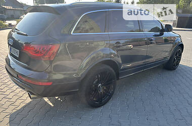 Позашляховик / Кросовер Audi Q7 2010 в Львові