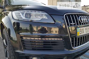 Позашляховик / Кросовер Audi Q7 2009 в 