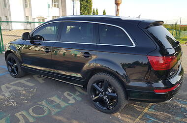 Позашляховик / Кросовер Audi Q7 2009 в 