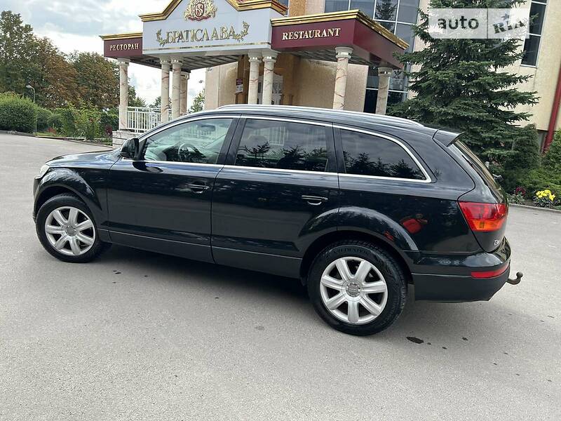 Внедорожник / Кроссовер Audi Q7 2007 в Тернополе