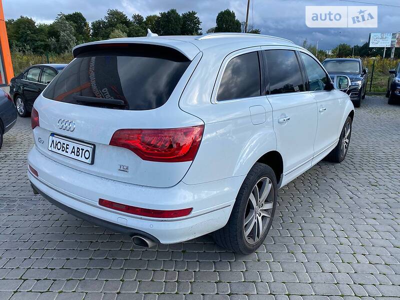 Позашляховик / Кросовер Audi Q7 2013 в Львові