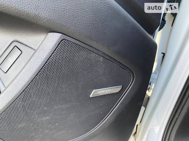 Позашляховик / Кросовер Audi Q7 2013 в Львові