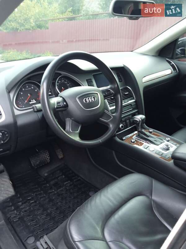 Внедорожник / Кроссовер Audi Q7 2014 в Никополе