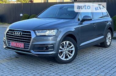 Позашляховик / Кросовер Audi Q7 2017 в Львові