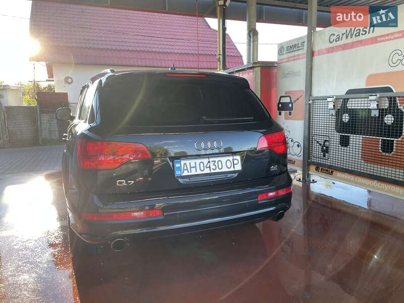 Внедорожник / Кроссовер Audi Q7 2008 в Ирпене