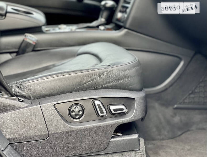 Позашляховик / Кросовер Audi Q7 2012 в Бердичеві
