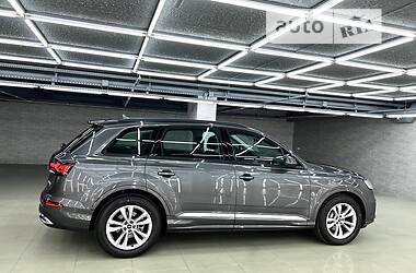 Позашляховик / Кросовер Audi Q7 2022 в Києві