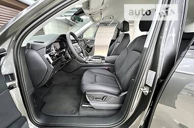 Позашляховик / Кросовер Audi Q7 2022 в Києві