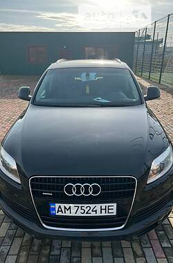 Внедорожник / Кроссовер Audi Q7 2007 в Житомире