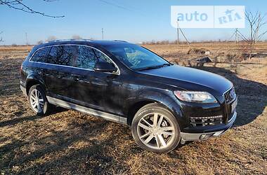 Внедорожник / Кроссовер Audi Q7 2011 в 
