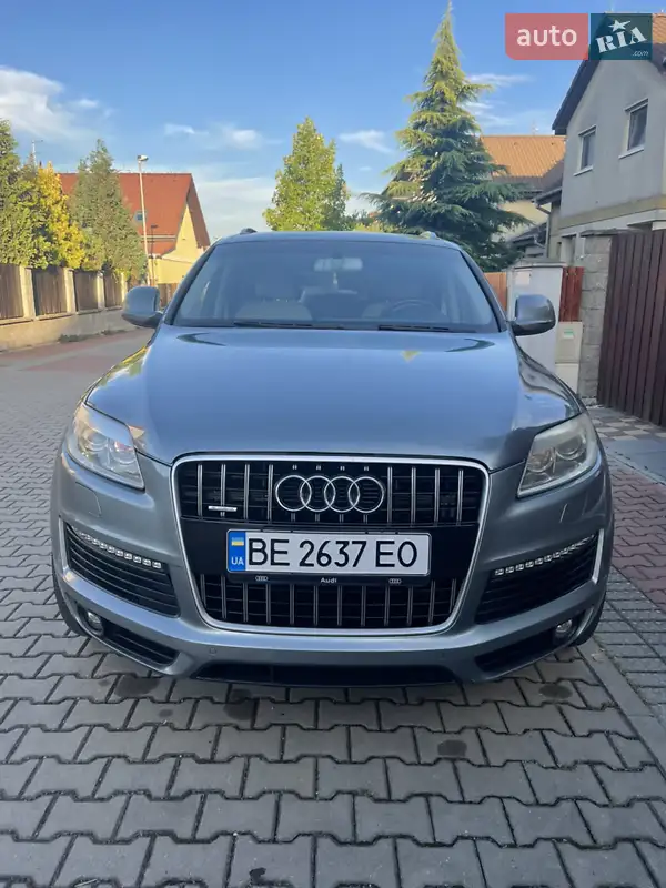 Внедорожник / Кроссовер Audi Q7 2008 в 